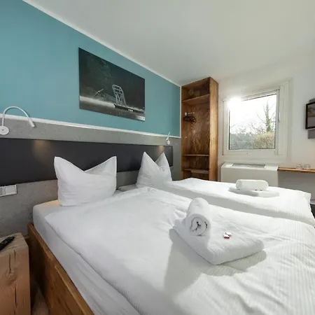 T3 Budget Berlin Hotel *