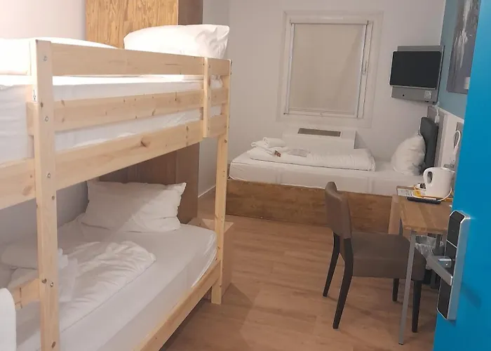 Hotel T3 Budget Berlin *